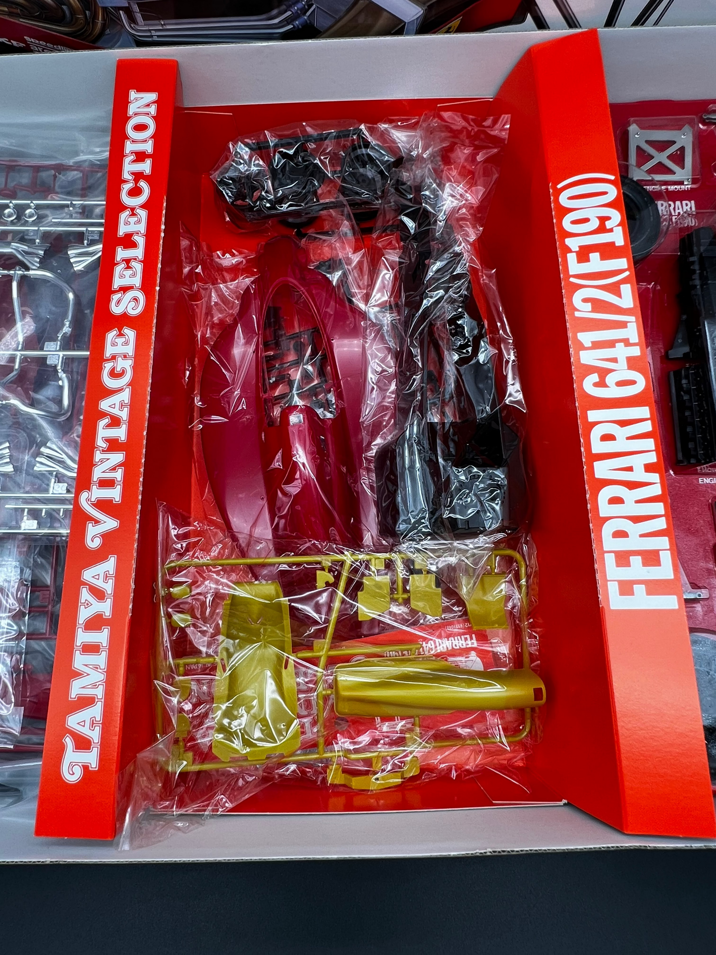 Tamiya Ferrari 641/2 (F190) 1/12 Scale Vintage Selection