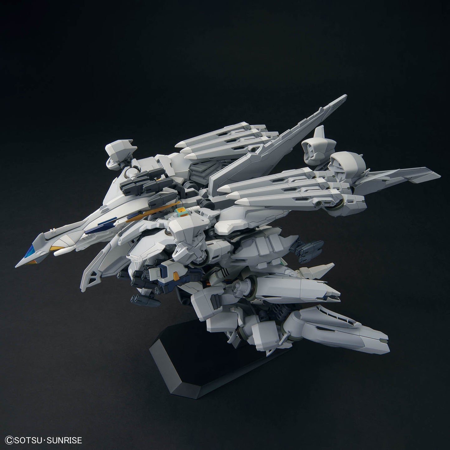 HG 1/144 Alyzeus Mass Production Type v Gundam Hathaway Model Kit