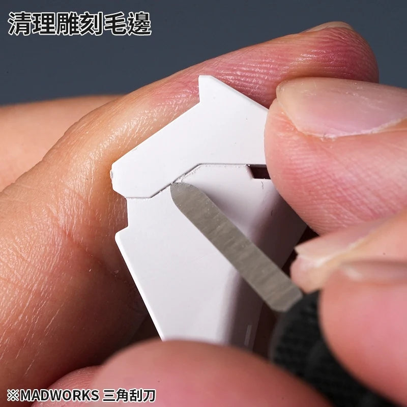 MADWORKS TRI0 Triangular Scraper